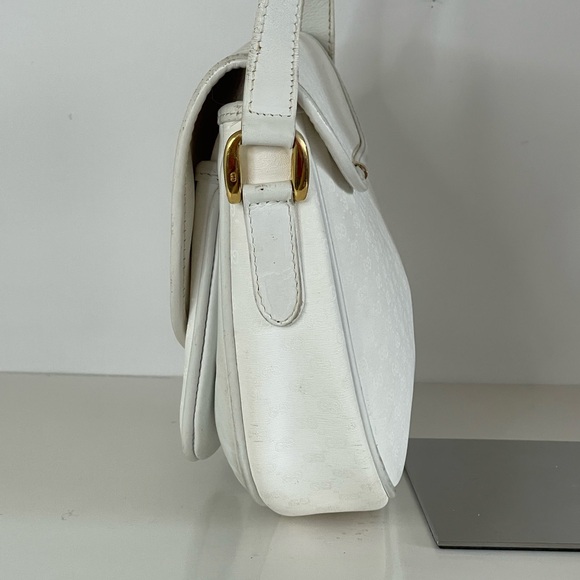 Gucci GG Supreme Vintage White Leather Canvas Crossbody Bag - Picture 6 of 15